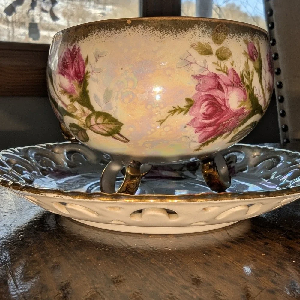 Vintage Royal Sealy China Pink Rose Lusterware Footed Teacup‎ and Saucer Japan